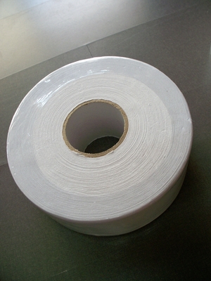 Papel higiénico de rollo Jumbo grabado y absorbente personalizado para el baño de un restaurante proveedor